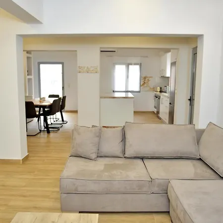 Exquisite 4-Bedroom Prestige Apartment Rhodes City Exterior photo