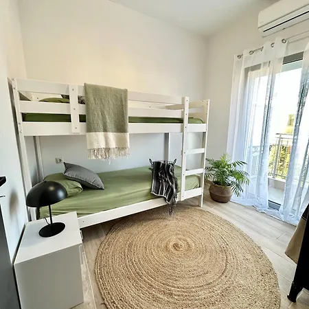 Exquisite 4-Bedroom Prestige Apartment Rhodes City Exterior photo