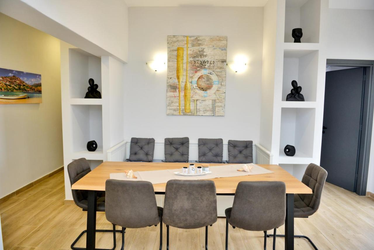 Exquisite 4-bedroom Prestige Rhodes City